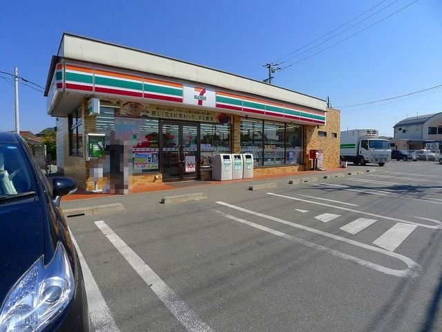 グラース・メゾンの周辺|セブンイレブン由良店まで750m