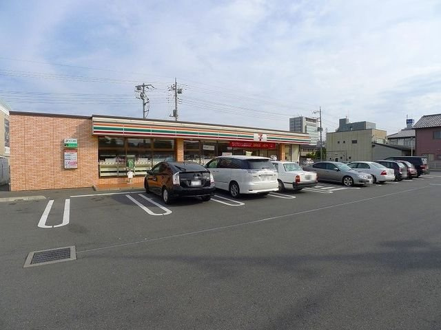ドマーニ　Ａの周辺|セブンイレブン　太田新井町店まで1300m