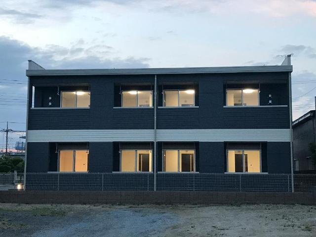 イリゼⅤの外観|外観写真（夜）