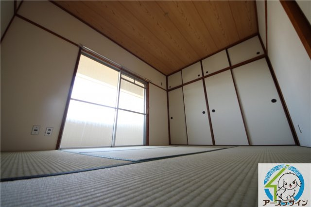 晴水ビルの和室|和室ならではの温かな和の空間で寛ぎの時間を過ごせます