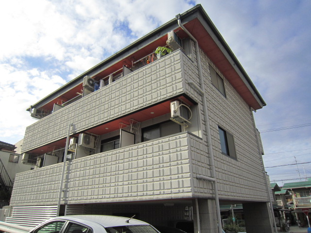 リバティハウス