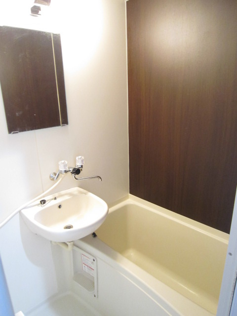 リバティハウスの浴室