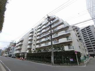 【外観】 | 総戸数１５８戸、昭和５４年３月築、管理人は日勤勤務につき管理体制良好です♪