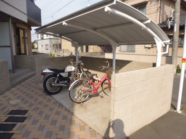 クラデアスのその他共用部分|駐輪場