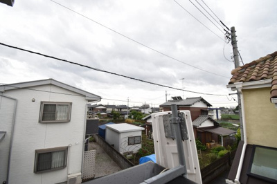 【展望】 | 国立市谷保　中古戸建 | 武蔵野の緑を存分に楽しめるのは、低層住宅地域ならではの眺望。夜は星空を見ながらご家族で語り合いを…
