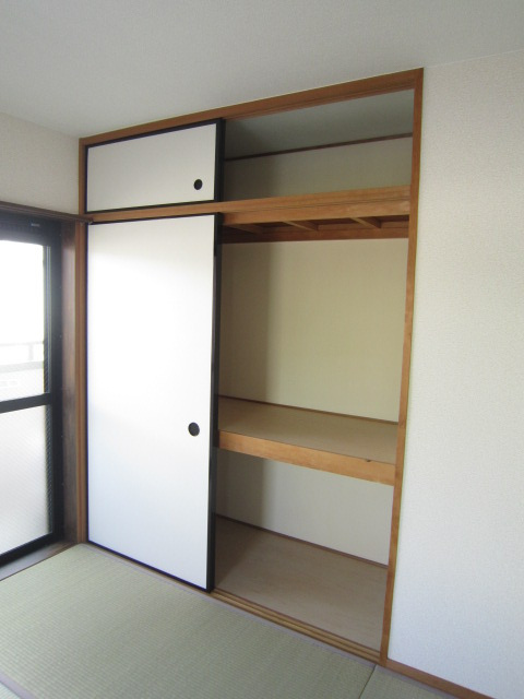 ピンクフィールドの収納