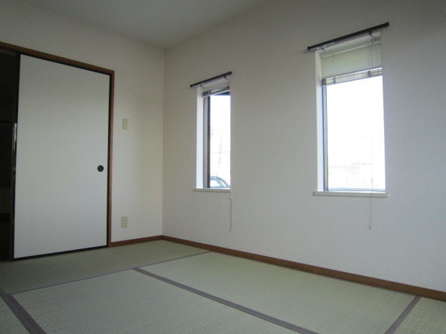 ピンクフィールドのその他