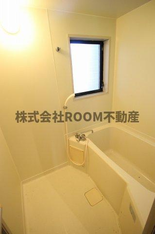 コーポアンジェラスの浴室|落ち着いた空間のお風呂です