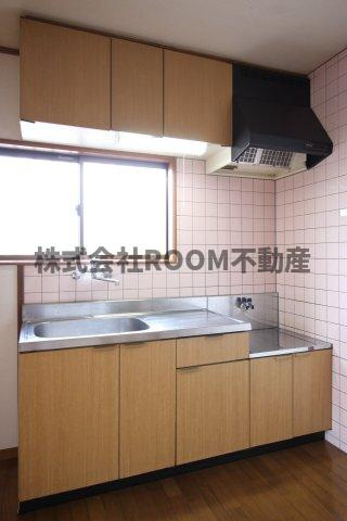 学校前コーポのキッチン|きれいなキッチンです