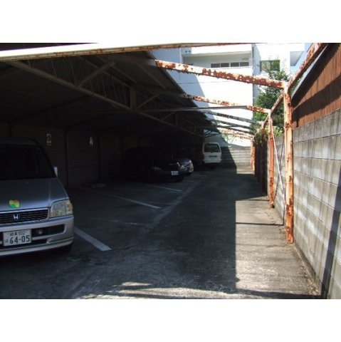 岐阜市常盤町の駐車場