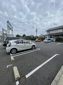 【駐車場】