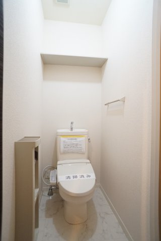 グランメール弐番館のトイレ|多機能温水便座♪