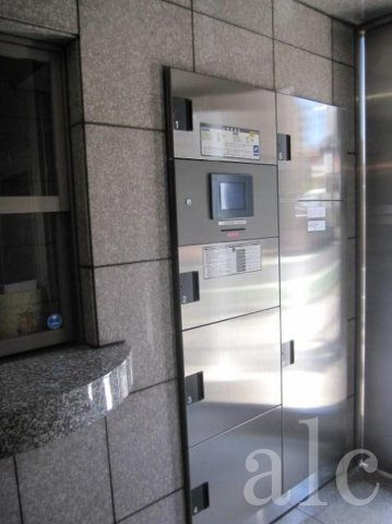 エクセリア上石神井の設備|宅配ボックス