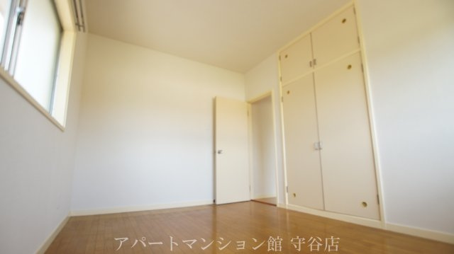 御所ケ丘５丁目Ｓ邸の洋室