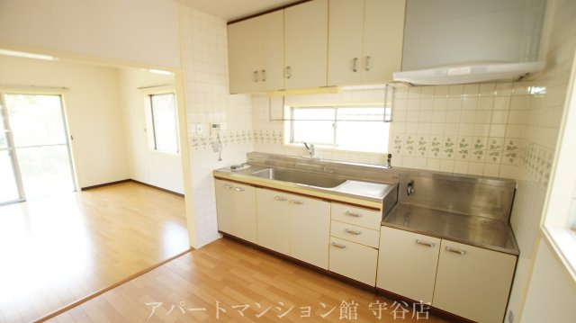 御所ケ丘５丁目Ｓ邸のキッチン