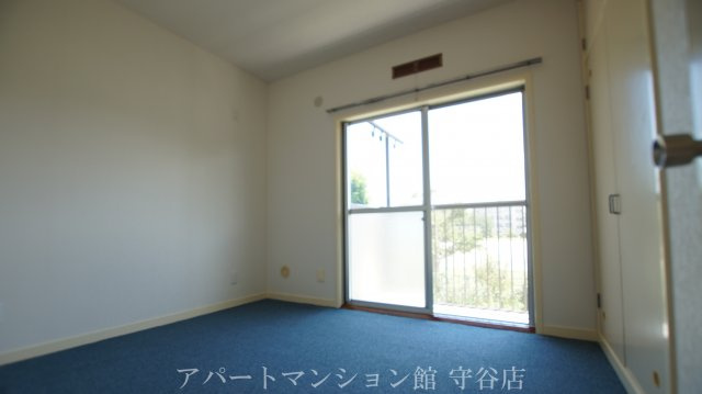 御所ケ丘５丁目Ｓ邸の洋室