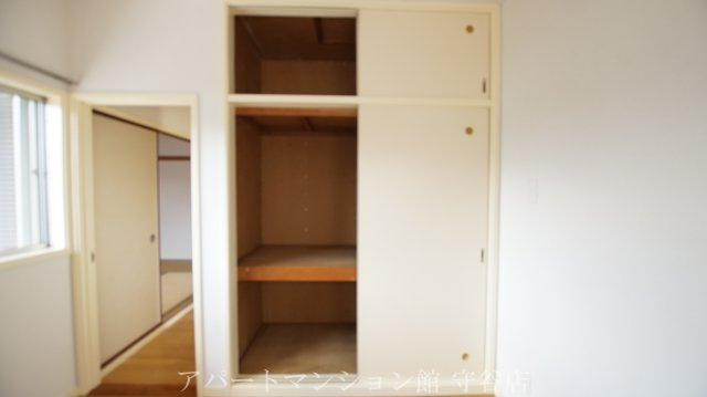 御所ケ丘５丁目Ｓ邸の収納