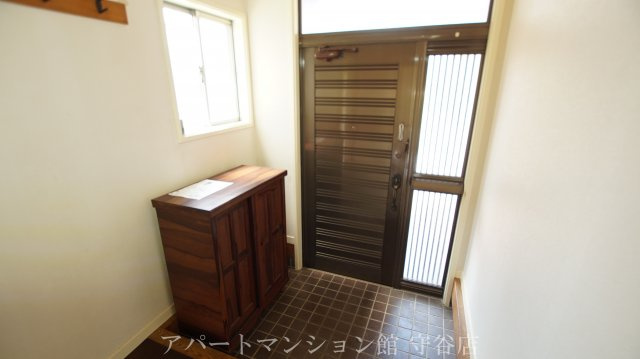 御所ケ丘５丁目Ｓ邸の玄関