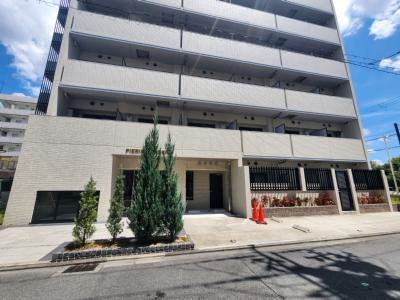 PIERIS GARDEN（ピエリス・ガーデン）の駐車場|外観