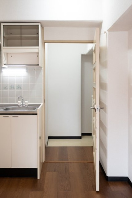 【玄関】 | ２１オギサカ志村坂上