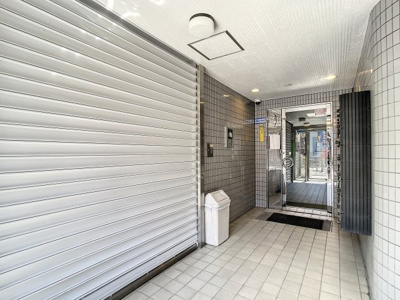 【エントランス】 | ２１オギサカ志村坂上