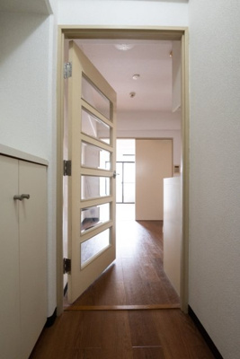 【玄関】 | ２１オギサカ志村坂上