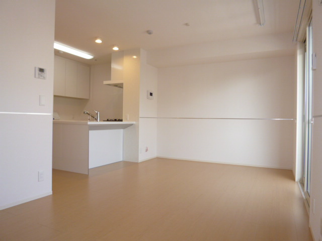 セブンシーズの居間・リビング