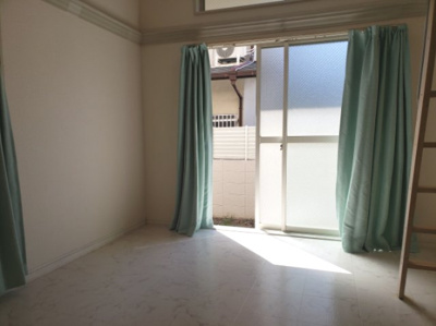 【洋室】 | ローリエ霞ヶ丘 | 南向き☆神戸市垂水区　ローリエ霞ヶ丘　賃貸☆