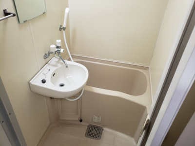 【浴室】 | ローリエ霞ヶ丘 | セパレート☆神戸市垂水区　ローリエ霞ヶ丘　賃貸☆