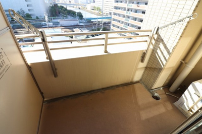 【バルコニー】 | アヴァンセクール京橋南