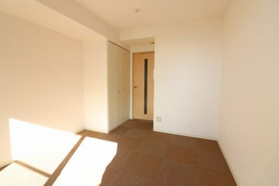 【洋室】 | アヴァンセクール京橋南