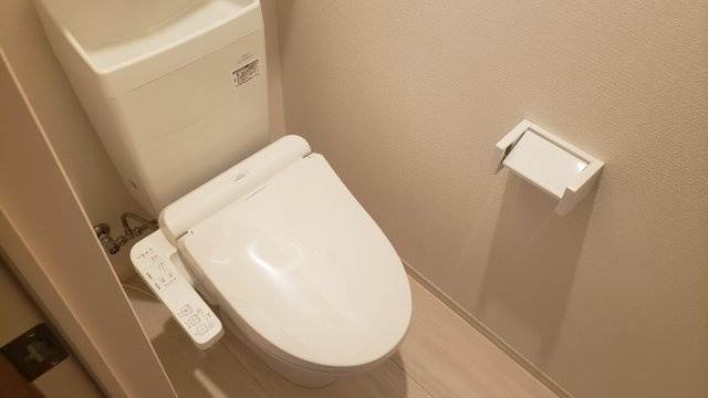 【トイレ】 | メゾンドラピスラジュリ | ☆神戸市垂水区　メゾンドラピスラジュリ☆
