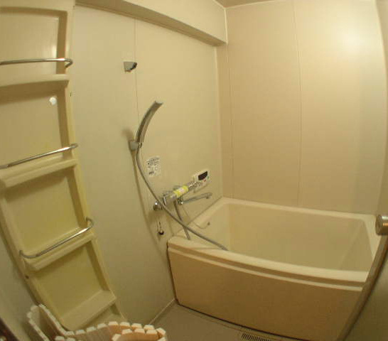 東大阪市友井５丁目の賃貸マンションの浴室