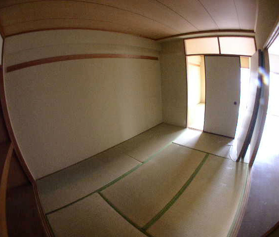 東大阪市友井５丁目の賃貸マンションの内装