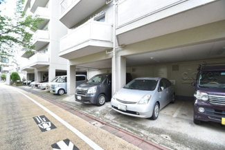 【駐車場】 | 駐車場
