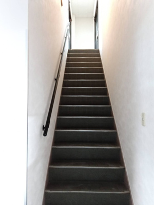 【エントランス】 | TOSビル