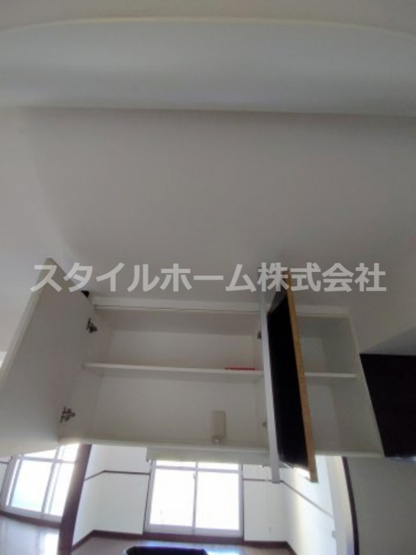 【設備】 | ドゥソール | キッチン収納