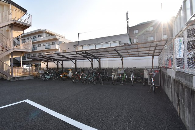 シャトー小西のその他共用部分|駐輪場です。