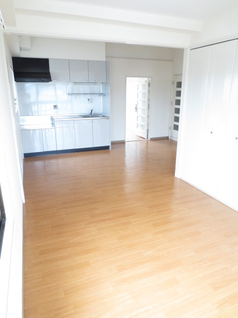 グレースヒル幸の居間・リビング