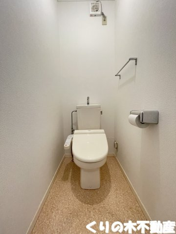 【トイレ】 | ヴィラフローラⅡ | 清潔感のあるトイレです