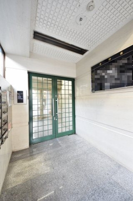 【エントランス】 | 歩１０番館