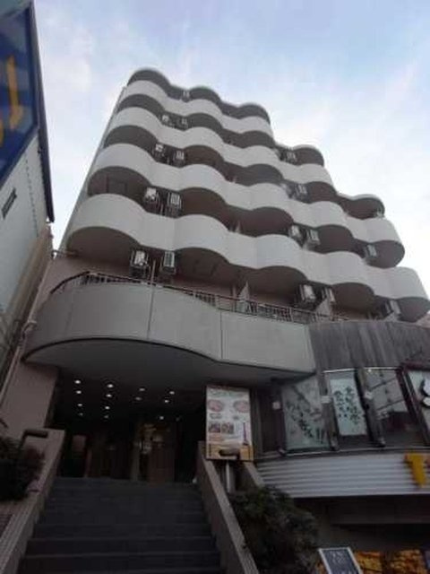 サンシティ祐天寺1の外観