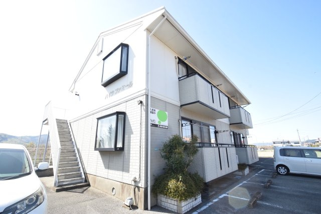 【外観】 | 落ち着いた雰囲気の外観です