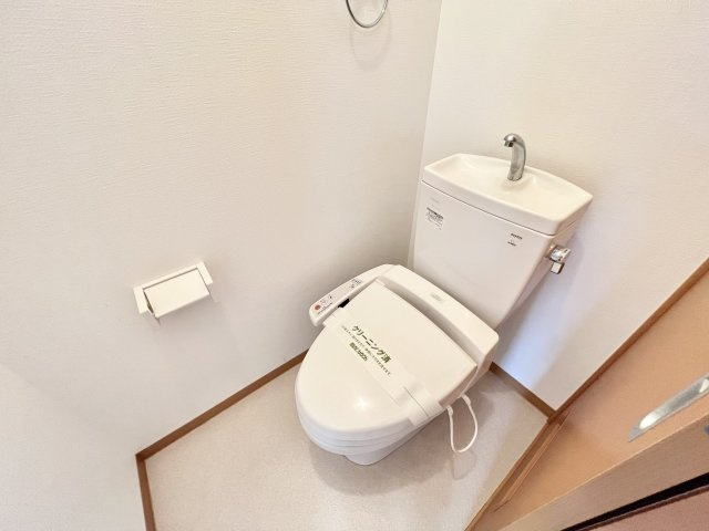 ブランのトイレ