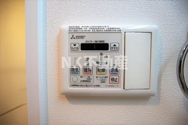 【浴室】 | BO BEDRE FUSE（ボーベダーフセ）（布施賃貸） | 浴室乾燥機です