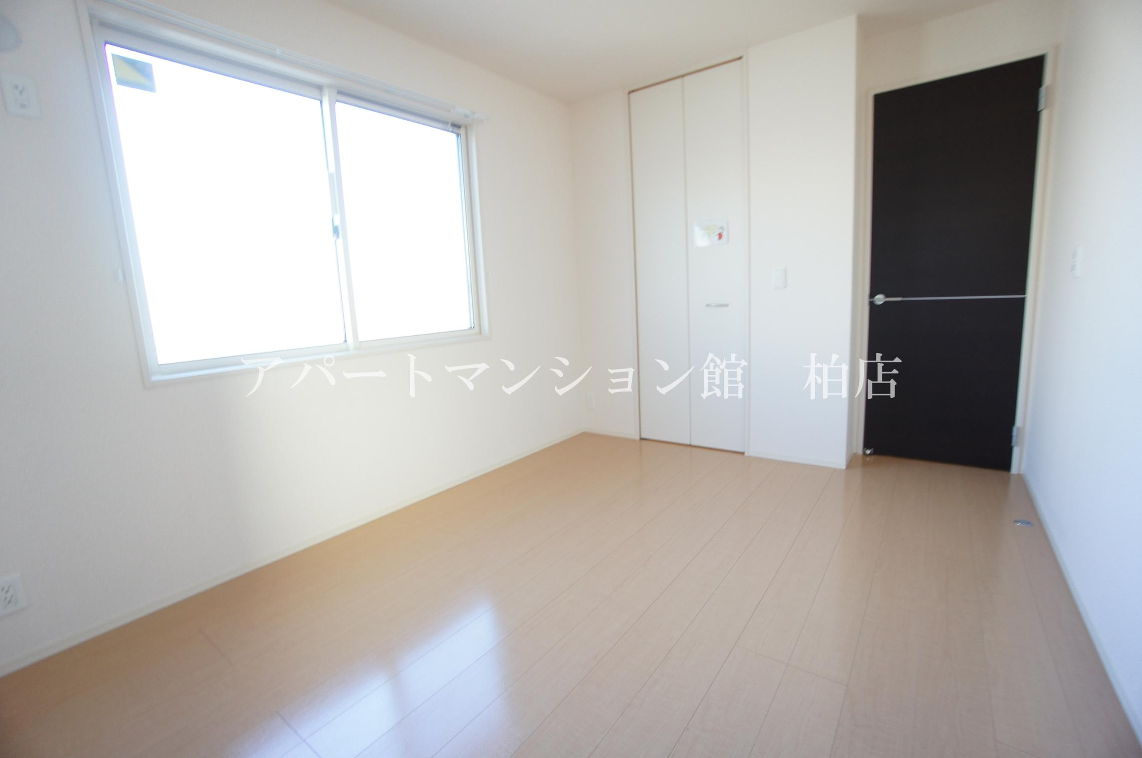 カームベリーＤの寝室