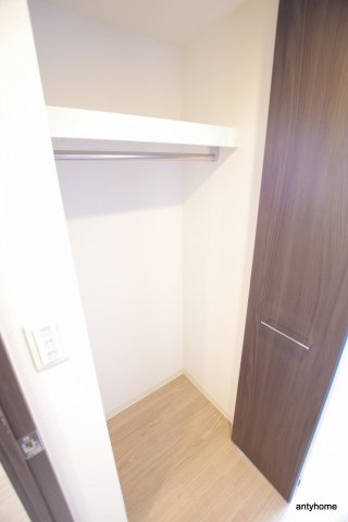 プレサンス新大阪イオリア　仲介手数料無料の収納