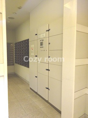 【その他共用部分】 | プラウドフラット新大阪 | 宅配ボックス付きなので留守時も安心