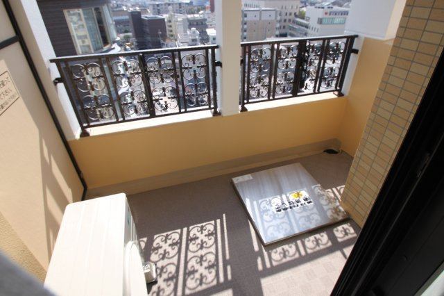 サンキャドマス近鉄長瀬駅前のバルコニー