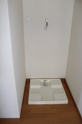 【洗面所】 | サンリット・レジデンス | 洗濯盤